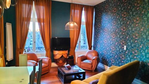 Oloron-Sainte-Marie Apartment | aux petits soins