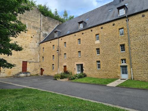 Sedan Apartment | Discover Family-Friendly Comfort at Aux remparts du château