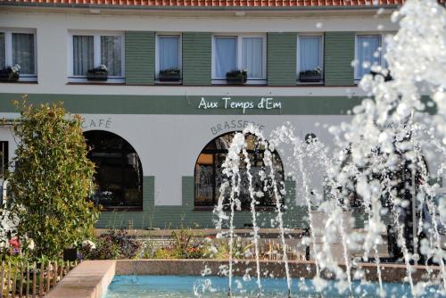 Montreuil-sur-Mer Hotel | Pet-Friendly Retreat at Aux Temps d'Em - Rated 8.1/10