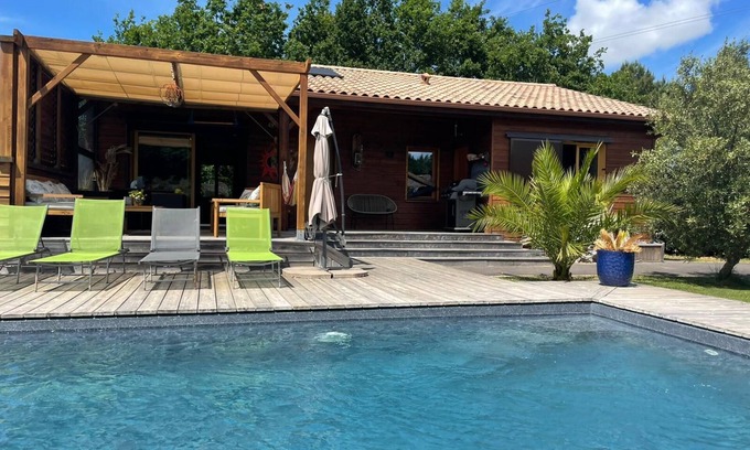 Grayan-Et-L'Hopital Villa | Beachside Getaway: AuxSoleils with Pool & Ocean Views