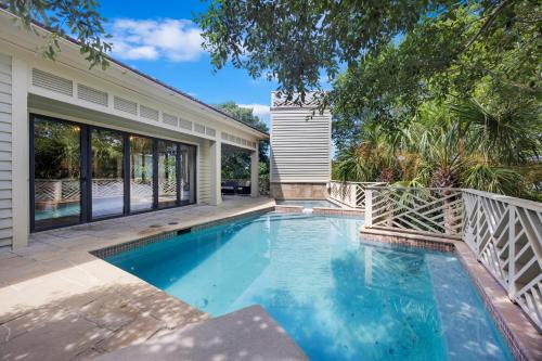 Isle of Palms House | Discover 9 2nd Avenue: A Family-Friendly Getaway