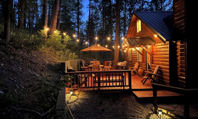 Payson Cabin | Renovated Cabin Near Tonto National Forest - Rated 10/10