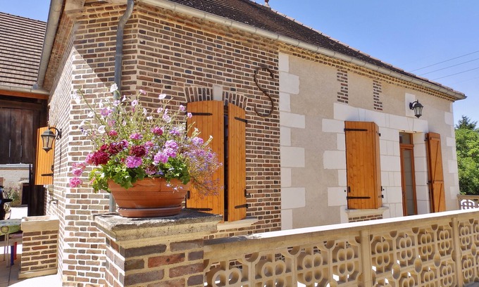 Bucey-en-Othe Cottage | Book Your Stay: Availabilities in June & July, Rated 9.8!