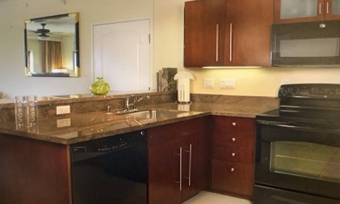 Carlsbad Resort | Discover Marbrisa Resort: Family-Friendly Stay Near Legoland