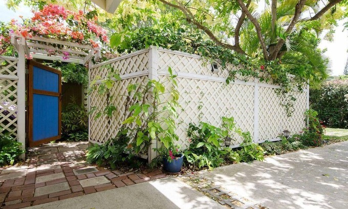 Kailua House | Ideal Ocean View Retreat for Short-Term Stays