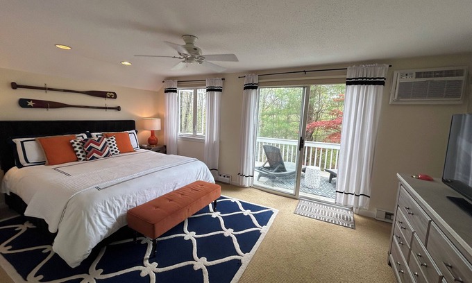 Goshen House | Pet-Friendly 4 Bed Retreat Near Mohawk Mountain Ski Area