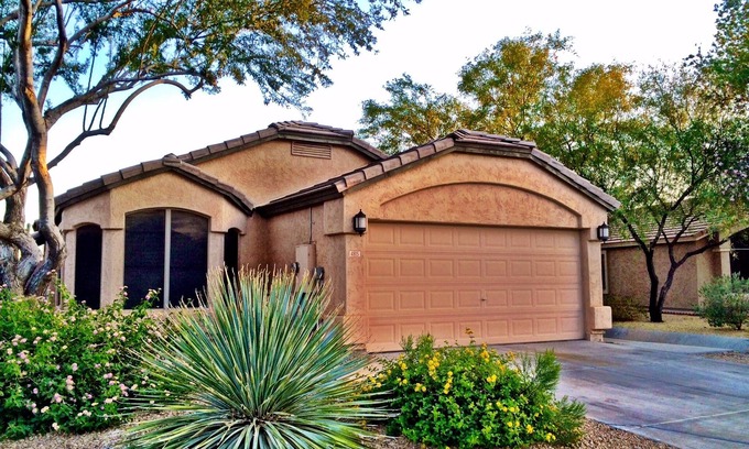 Desert Ridge House | Family-Friendly Retreat with Heated Pool & Ocean Views