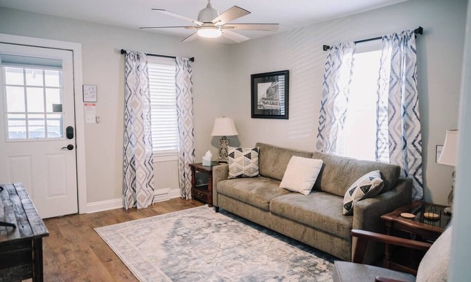 Danville Cottage | Serene Avalon Cottage with Private Hot Tub & Breakfast