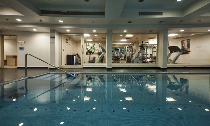 New Delhi Hotel | Relax at Avalon Courtyard with Pool and Spa Amenities