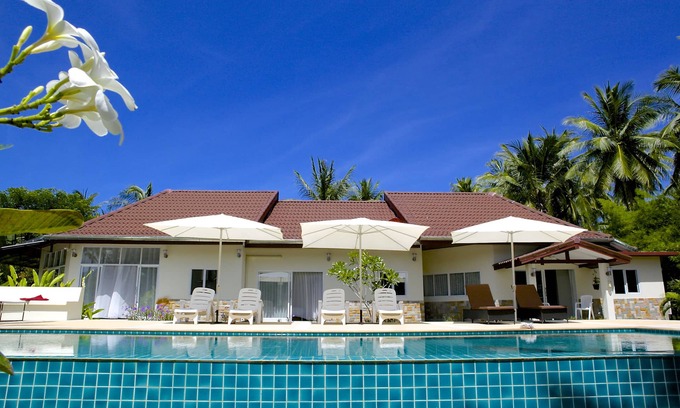 Ko Pha-ngan Villa | Discover Avalon: Oceanfront Villa with Private Pool