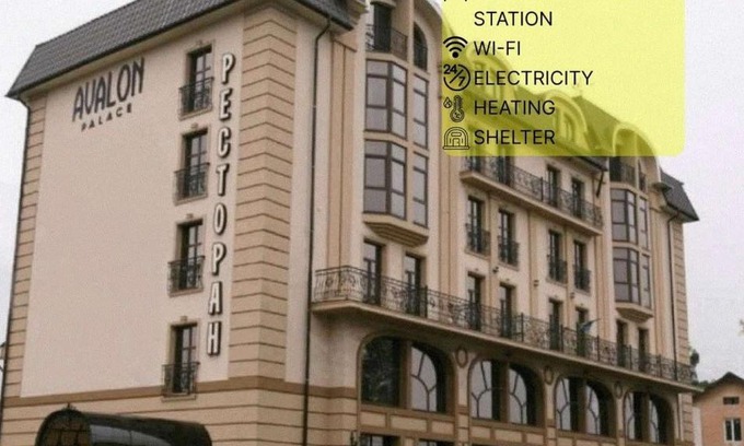 Ternopil Hotel | Experience Avalon Palace: Pet-Friendly & Spa Retreat
