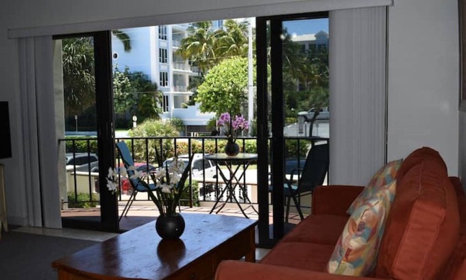 Hillsboro Beach Apartment | Cozy Avalon Resort: Oceanfront Balcony Studio Awaits You