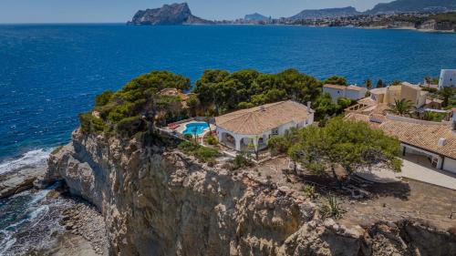 Moraira Villa | Experience AVANOA - Cabo Palos with Oceanfront Bliss