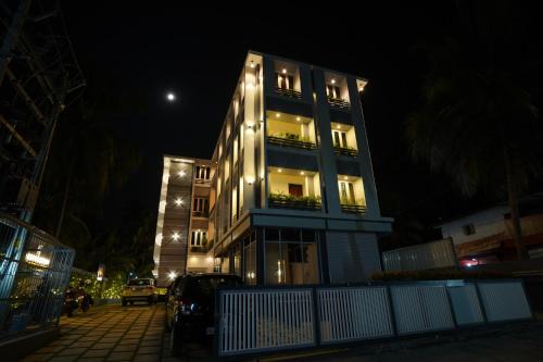 Chavakkad Apartment | Discover AVANTI CASTELLO: 4-Star Hotel with Top Ratings