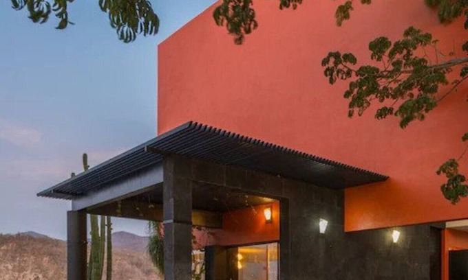 Colima House | AVE DEL RISCO HOUSE: Relaxing Retreat with Private Pool