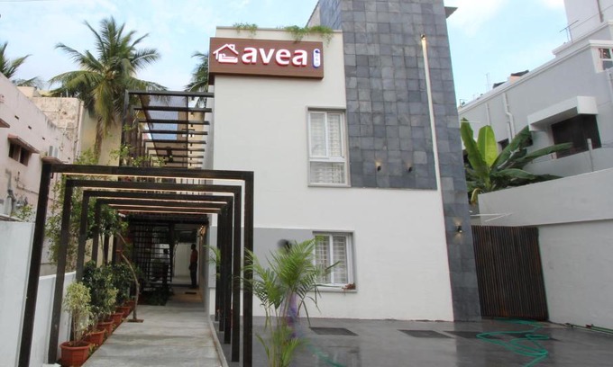 Madurai House | Family-Friendly Avea Accommodation with Breakfast Included