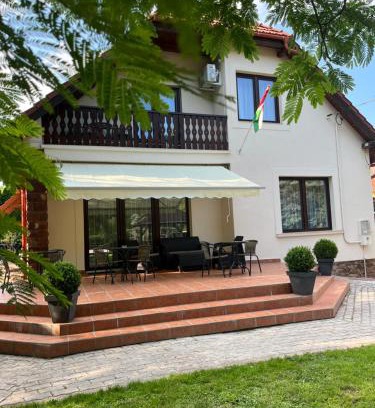 Revfulop House | Discover Aventurin House: Oceanfront Bliss & Spa Retreat