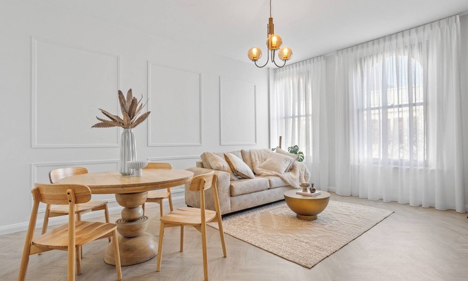 Launceston CBD Apartment | Avenue Apartment 1 - luxe Suite -nInner City - Free Parking