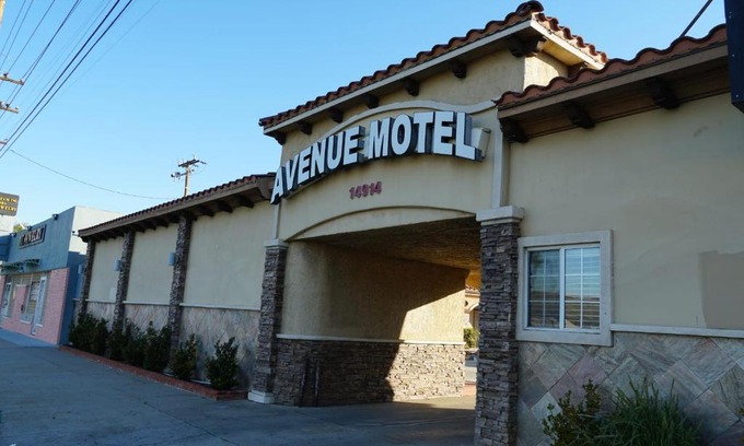 Gardena Hotel | Family-Friendly Avenue Motel with High Guest Ratings