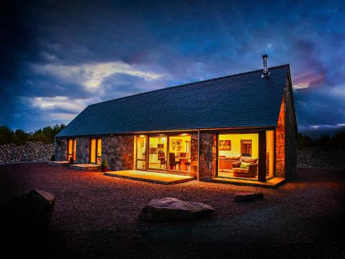Nostie House | Discover Avernish Lodge: Family-Friendly Self Catering Retreat