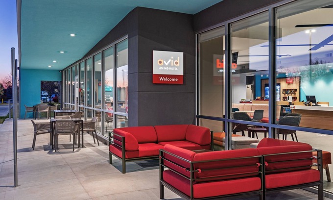 Bentonville Hotel | Top-Rated Avid Hotels Bentonville - Rogers with Pool & Breakfast