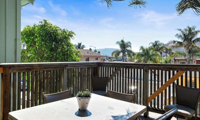 Bouvet Island House | Beach-Block Retreat: Avila Sun Shak with Pet-Friendly Perks