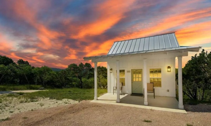 Dripping Springs House | "Avita"- Madrona Ranch -Views for Miles -30 Acres