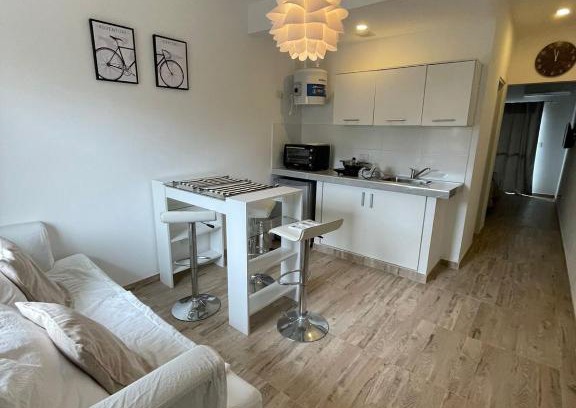 Ingeniero Maschwitz Apartment | Family-Friendly Aviva II TEMPORAL with a 9/10 Guest Rating