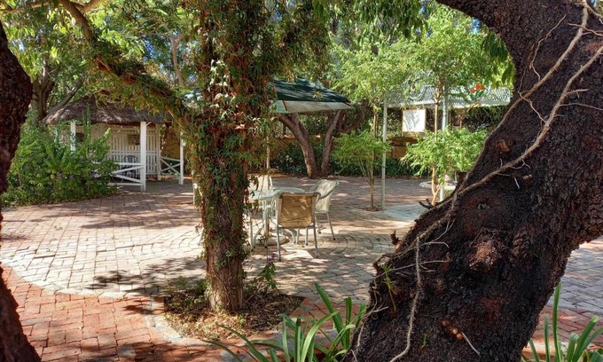 Graaff-Reinet House | Discover Avondrust Guest House: 4-Star Comfort Awaits