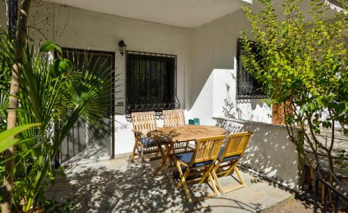 Haniotis House | Exceptional Avra Chanioti: Pet-Friendly 4-Star Retreat