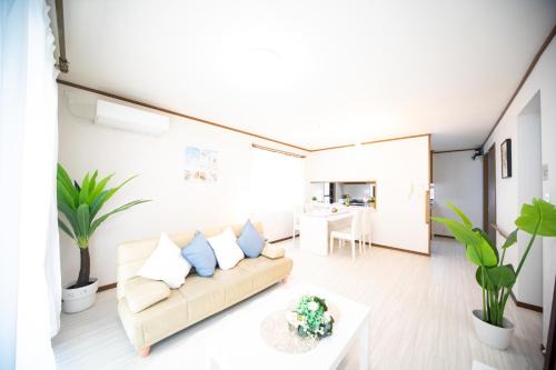 Sumoto House | Relax at Awaji Seaside Resort: Pet-Friendly Coastal Retreat