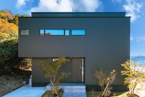 Fukura House | Exceptional Awaji-shima C-Side Dual View - Rated 9.9/10