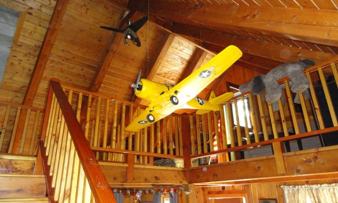 Orland Cottage | Experience Awanadjo Shores: Pet-Friendly Lakeview Retreat