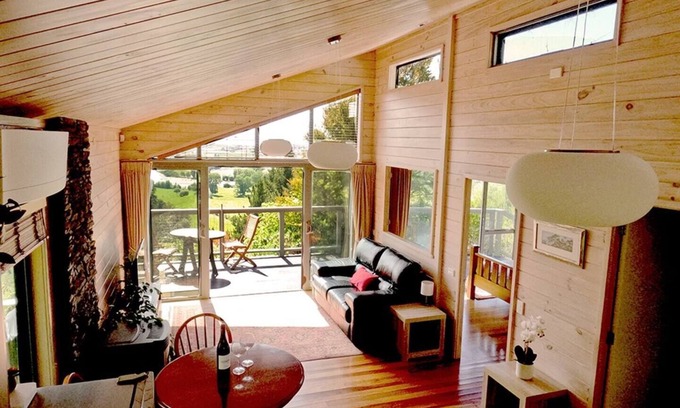 Riwaka Cottage | Unforgettable Awatea Cottage: Oceanfront Escape in Abel Tasman