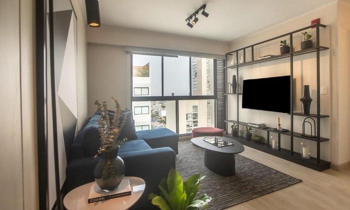 Barranco Apartment | Stylish 1BR in Barranco - Guest Rated Perfectly at 10/10