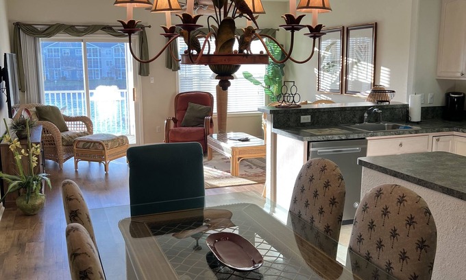 Villages of Five Points Condo | Beautiful 3 BR Condo with Pool & Tennis in Village of 5 Points