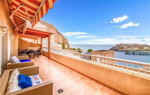 Aguilas Apartment | Comfortable Apartment in Guilas with WiFi and Pool Access