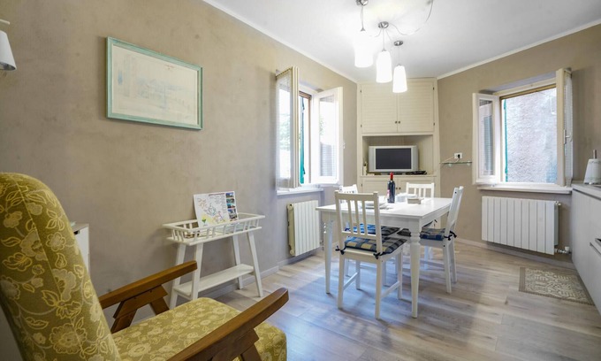 Carro Apartment | Awesome apartment in Carro with WiFi