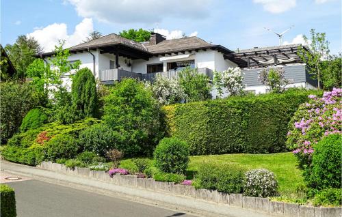 Manderbach Apartment | Cozy Apartment in Dillenburg with Family-Friendly Kitchen