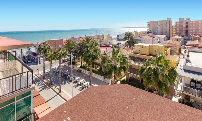 Santa Pola Apartment | Explore the Allure of a Year-Round Fishing Village Escape
