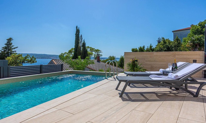 Selce Apartment | Awesome apartment in Crikvenica