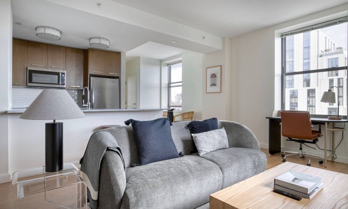 Bay Village Apartment | Stylish Back Bay 1BR with Basketball, Steps to T Station