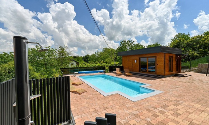 Ludbreg House | Inviting Wooden Retreat with Jacuzzi and Pool Access