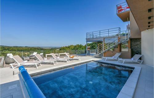 Varazdin House | Relaxing Retreat in Radovan with Sauna & Hot Tub Access