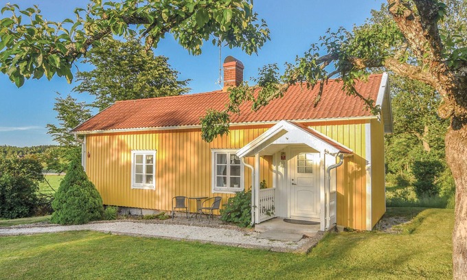 Asensbruk House | Cozy Cottage with Lake View & Spa - Guest Rated 10/10