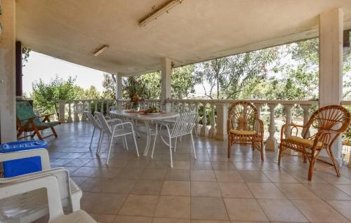 Assoro House | Awesome Home In Assoro With Wifi