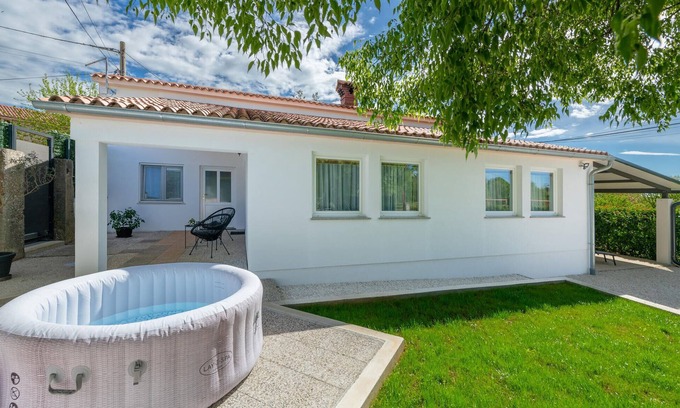 Divsici House | Discover Comfort in Southern Istria with Great Amenities