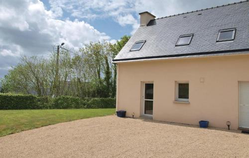 Plestin-les-Greves House | Cozy 2 Bedroom Home in Plestin Les Greves - Pet Friendly
