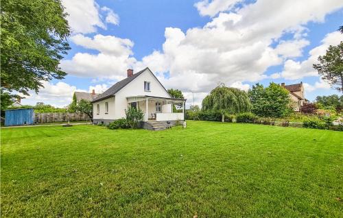 Lovestad House | Inviting Home in Lvestad with Family and Pet-Friendly Amenities