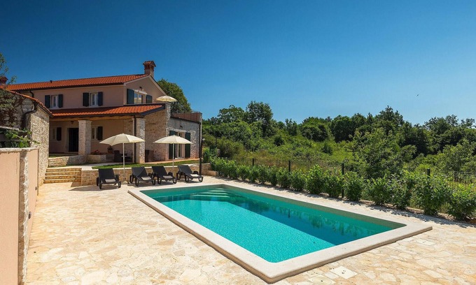 Sveta Nedelja House | Top-Rated 2 Bedroom Accommodation in Labin - Rabac